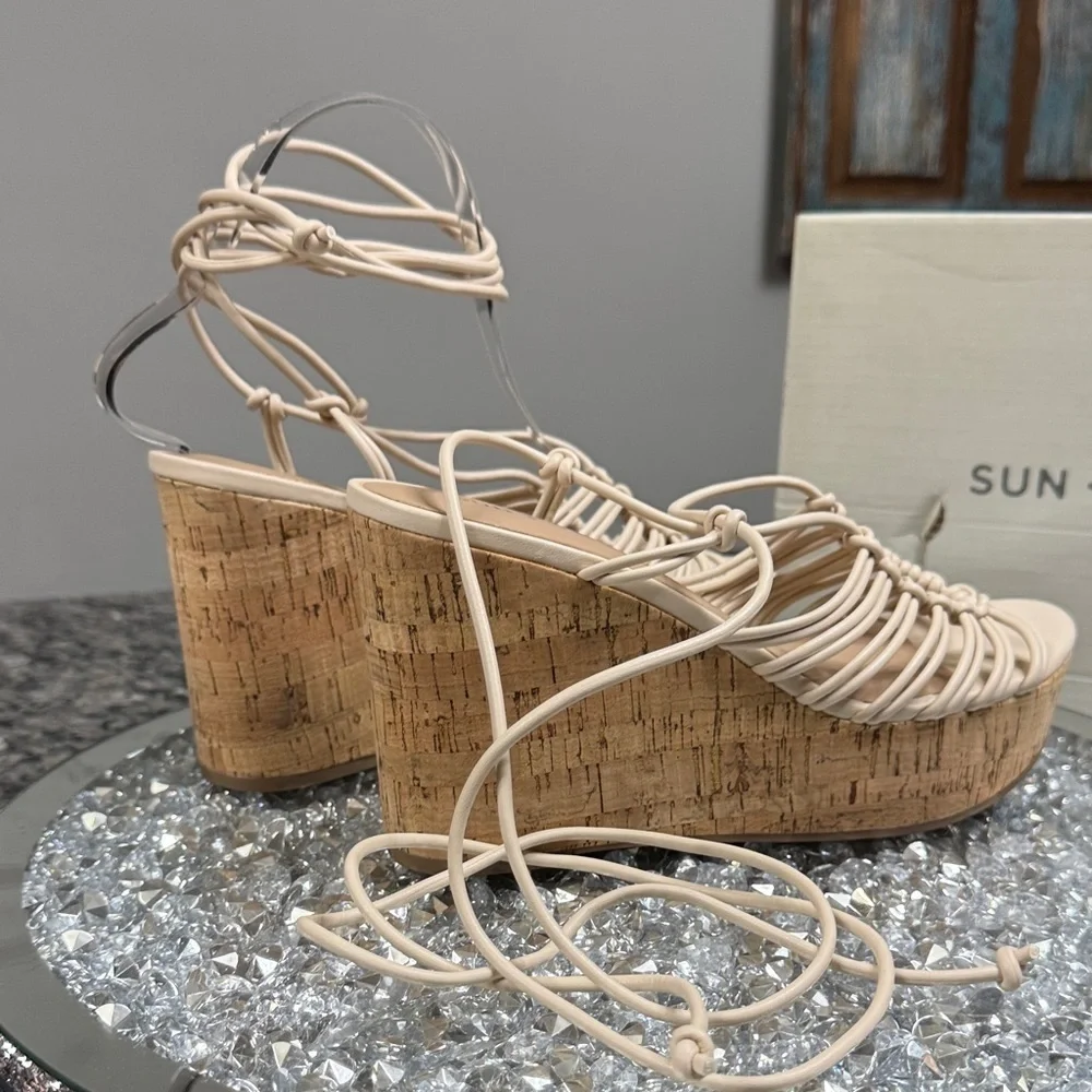 Sun + Stone eggshell Tilly Beige Strappy Lace Up cork Wedge Sandals NEW 7.5